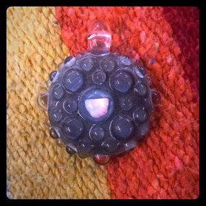 Glass pendent with opal